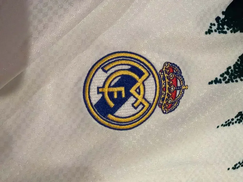 Medium - Adidas Real Madrid Stadium Jersey White
